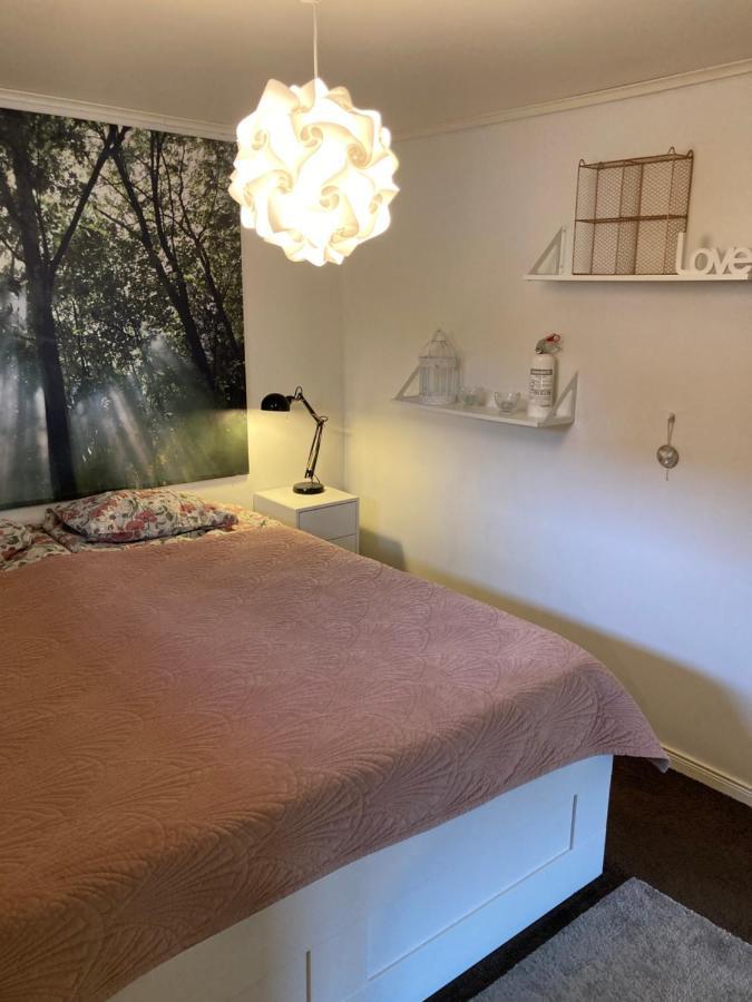 Fint Boende I Vackra Marielund Uppsala Extérieur photo
